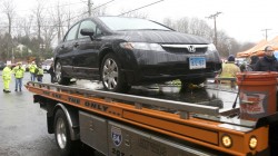 Nancy Lanza's, not Christopher Rodia's, car  being removed from SH school.